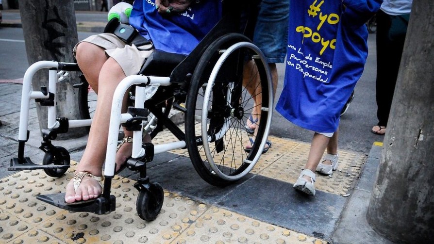 Una ley “pragmática” para hacer accesible el voto a discapacitados motrices   - Informes - No Toquen Nada | DelSol 99.5 FM