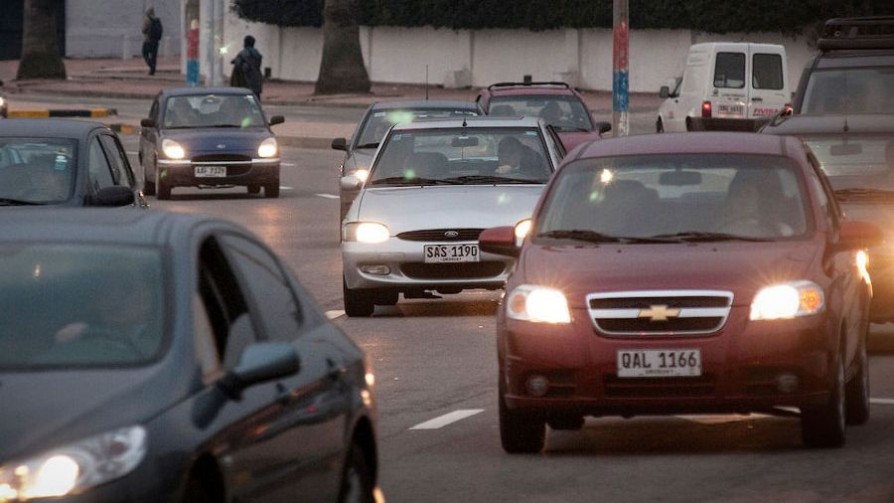 ¿Cuántas flatulencias recibe el asiento de un auto por año? - Sobremesa - La Mesa de los Galanes | DelSol 99.5 FM