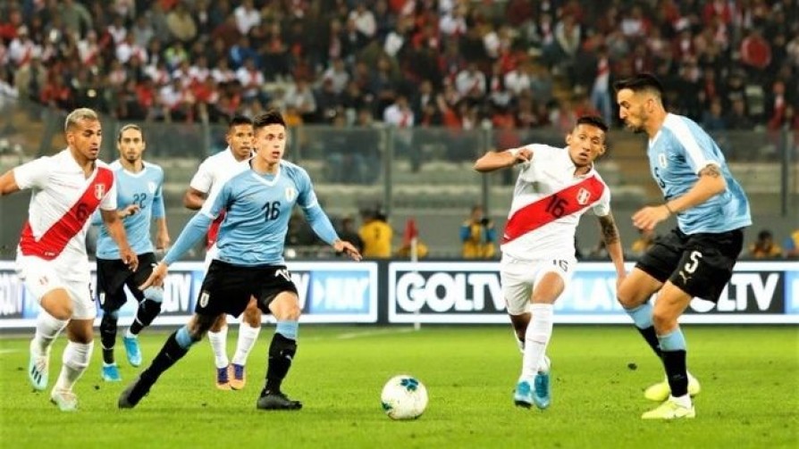 “Uruguay muestra que hay más alternativas para jugar las Eliminatorias” - Comentarios - 13a0 | DelSol 99.5 FM