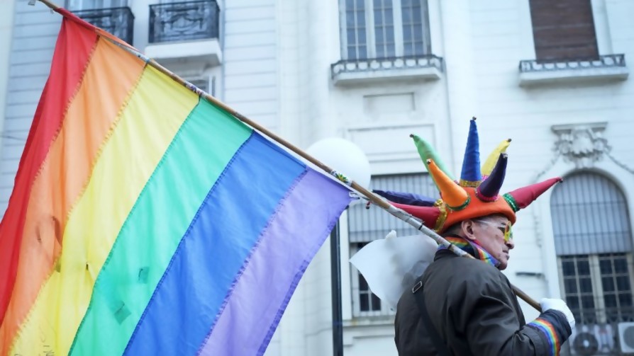 La IM abrió un hogar transitorio para personas LGBT durante la pandemia - Informes - Facil Desviarse | DelSol 99.5 FM