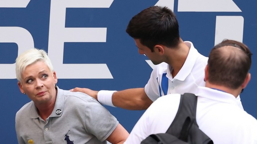 Darwin indignado con sanción a Djokovic por “abuso con pelota” - Darwin - Columna Deportiva - No Toquen Nada | DelSol 99.5 FM