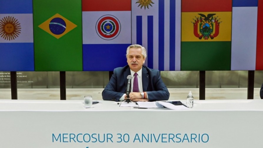 La Hora de los Deportes del Mercosur, ep. 30 aniversario: “El Lastre” - Columna de Darwin - No Toquen Nada | DelSol 99.5 FM