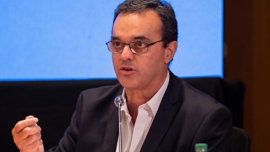 El gobierno (no) explica por qué echó a Bartolo, la Libertad China llegó al MGAP y el alérgico en pandemia - Columna de Darwin - No Toquen Nada | DelSol 99.5 FM