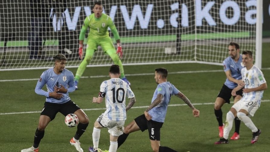 Argentina 3 - 0 Uruguay - Replay - 13a0 | DelSol 99.5 FM