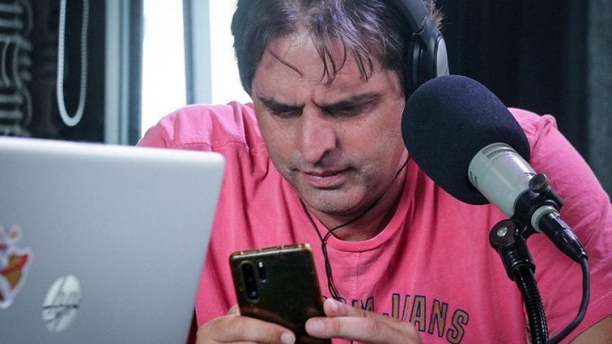 Jorge y su celular nuevo - La Charla - La Mesa de los Galanes | DelSol 99.5 FM