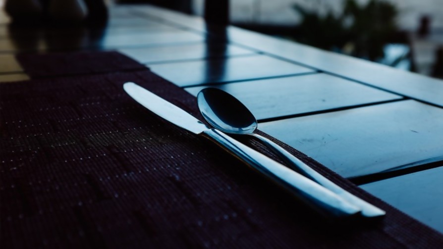Cinco claves para bajar el comer por ansiedad - Luciana Lasus - Doble Click | DelSol 99.5 FM