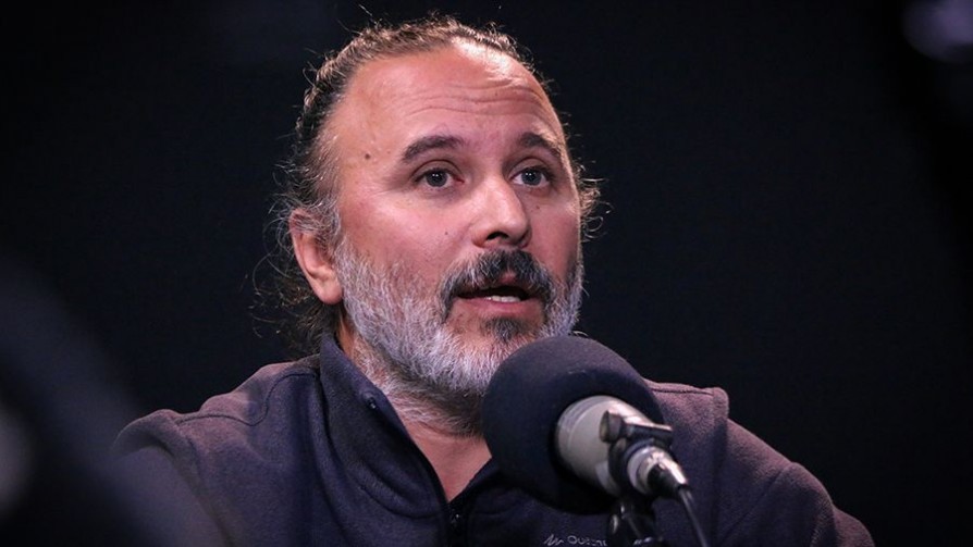 Cebolla: “Somos esclavos de la canción y la canción te pide cosas más allá de tu ego personal” - Entrevista central - Facil Desviarse | DelSol 99.5 FM
