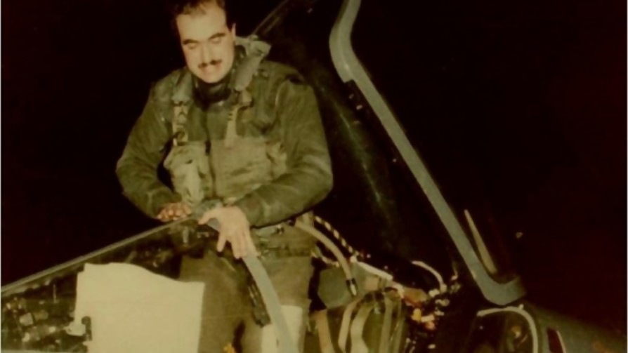 La Guerra de las Malvinas desde los ojos de un piloto argentino  - Entrevista central - Facil Desviarse | DelSol 99.5 FM