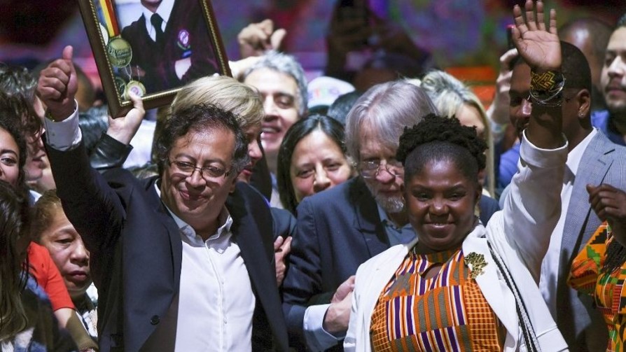 Primer triunfo de la izquierda para Colombia - Victoria Gadea - No Toquen Nada | DelSol 99.5 FM