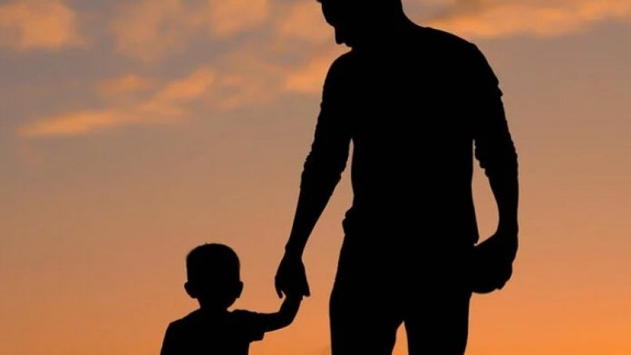 ¿Cómo la figura paterna influye en el desarrollo? - Psicología alegre - Pueblo Fantasma | DelSol 99.5 FM
