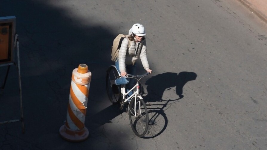 Los cascos para bicicleta no se están certificando como indica la norma - Informes - No Toquen Nada | DelSol 99.5 FM