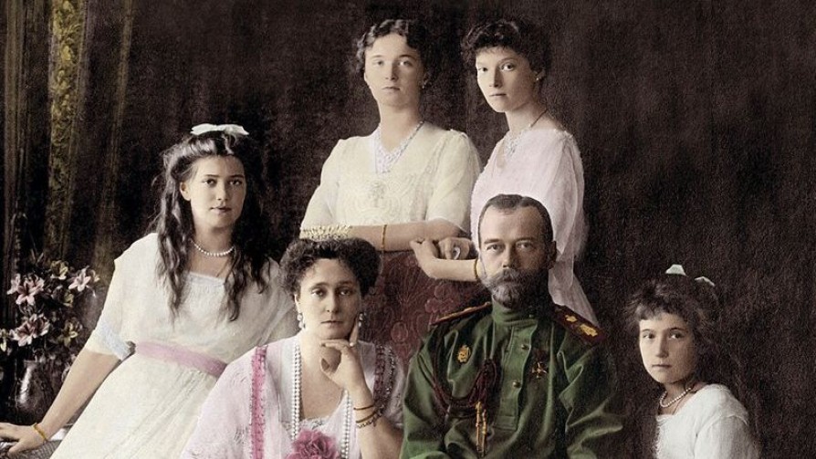 Los Romanov - Historia - Kiana Cazalás - Pueblo Fantasma | DelSol 99.5 FM