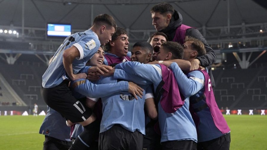 “Uruguay demostró la misma intensidad y forma de juego del sudamericano para redondear una gran victoria” - Comentarios - 13a0 | DelSol 99.5 FM