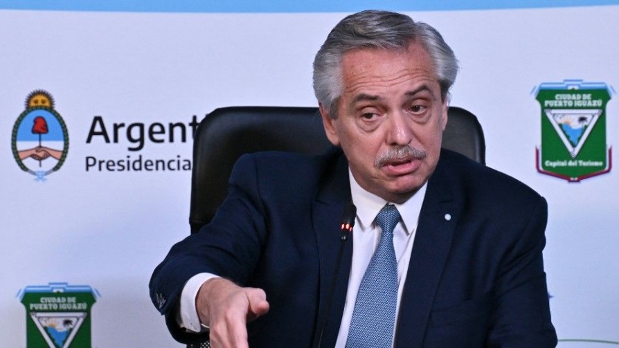 ¿Hay que aceptar la ayuda internacional por el agua? - Darwin concentrado - No Toquen Nada | DelSol 99.5 FM