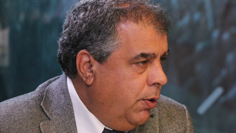 Rodrigo Blás: “Los resultados de la Universidad, ¿dan como para premiarla?” - Entrevista central - Facil Desviarse | DelSol 99.5 FM