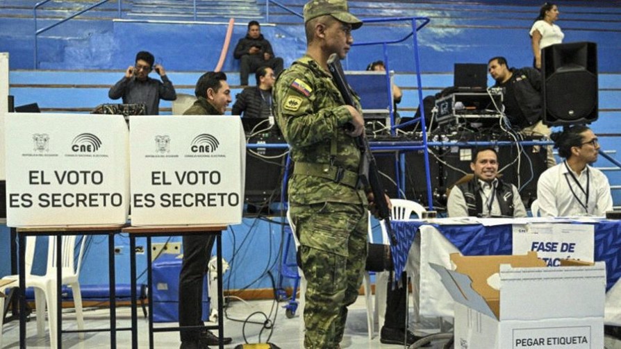 Violencia en Ecuador puede allanar el camino candidatos que se presentan como un rambo de la seguridad, afirmó Andrés Chiriboga - Entrevistas - Doble Click | DelSol 99.5 FM