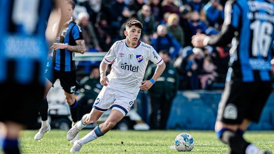  “Justo empate que marca un pacto de no agresión entre Nacional, Liverpool, Peñarol y Defensor, en un raro inicio del Clausura” - Comentarios - 13a0 | DelSol 99.5 FM