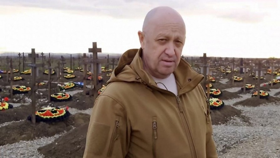 Las hipótesis de Darwin sobre la caída del avión de Prigozhin - Darwin concentrado - No Toquen Nada | DelSol 99.5 FM