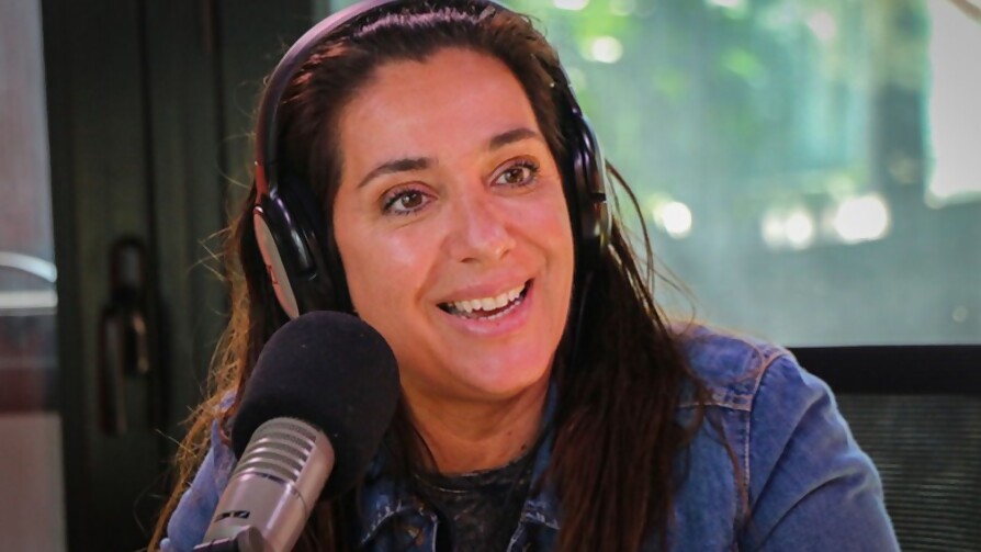 Paola, la de la tele  - La Entrevista - La Mesa de los Galanes | DelSol 99.5 FM