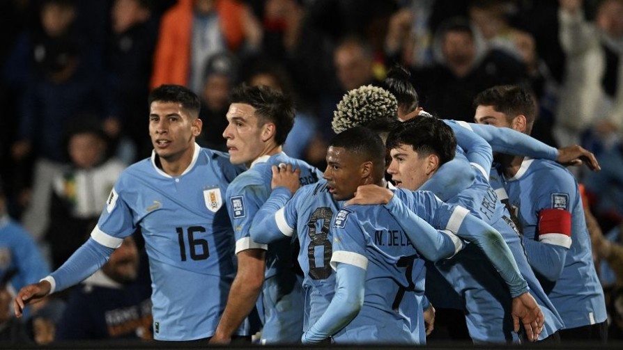“Uruguay se llevó una victoria inolvidable y simbólica al ganarle a Brasil después de 22 años” - Comentarios - 13a0 | DelSol 99.5 FM