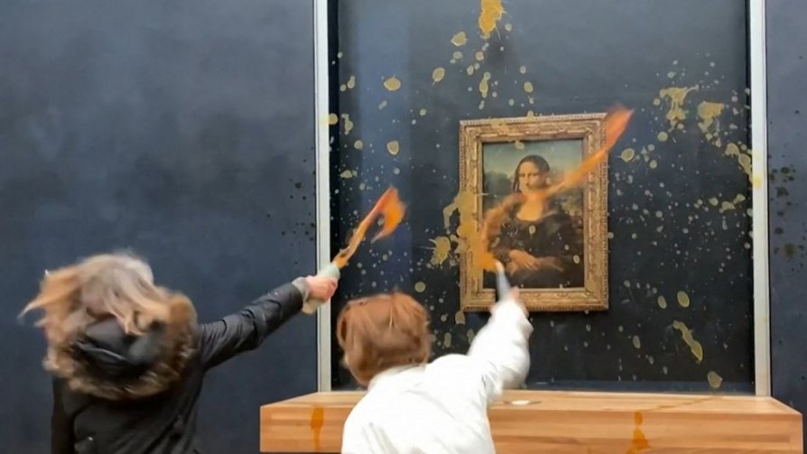 Atacaron con sopa la mampara de La Gioconda/ Récord de elecciones: el mundo no se decide - Columna de Darwin - No Toquen Nada | DelSol 99.5 FM