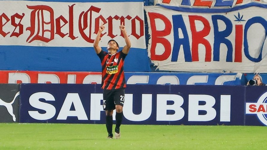 Nacional 1 - 4 Fénix - Replay - 13a0 | DelSol 99.5 FM