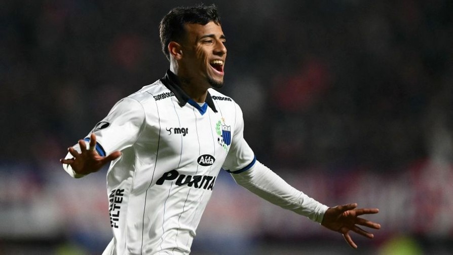 Luciano a Europa - A la cancha - 13a0 | DelSol 99.5 FM