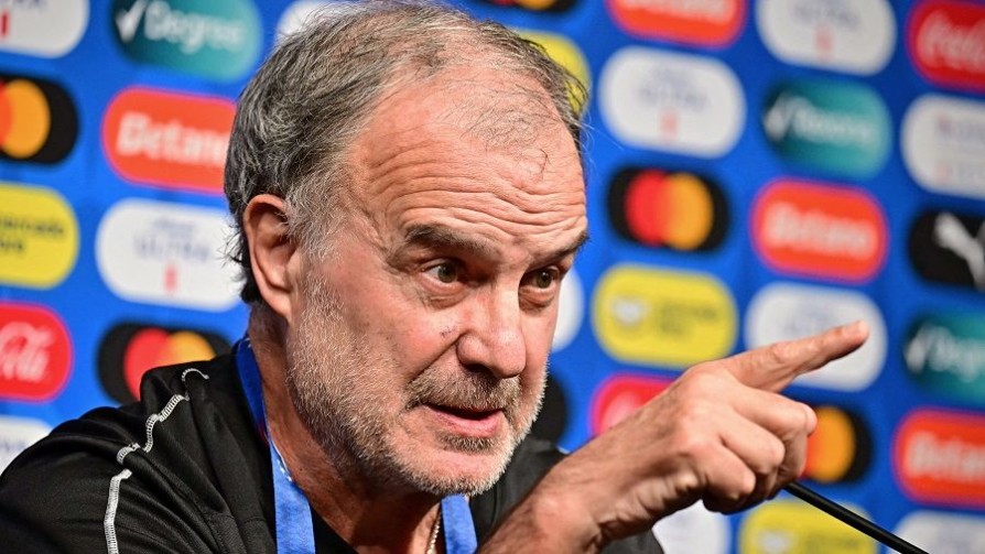 La sorpresa del equipo de Bielsa para la semifinal de la Copa América frente a Colombia - Audios - Doble Click | DelSol 99.5 FM