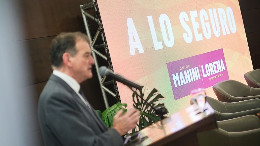 Astesiano almacenero, Manini general  - Arranque - Facil Desviarse | DelSol 99.5 FM