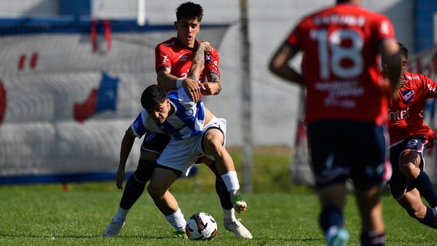 Amamos el fútbol uruguayo - A la cancha - 13a0 | DelSol 99.5 FM