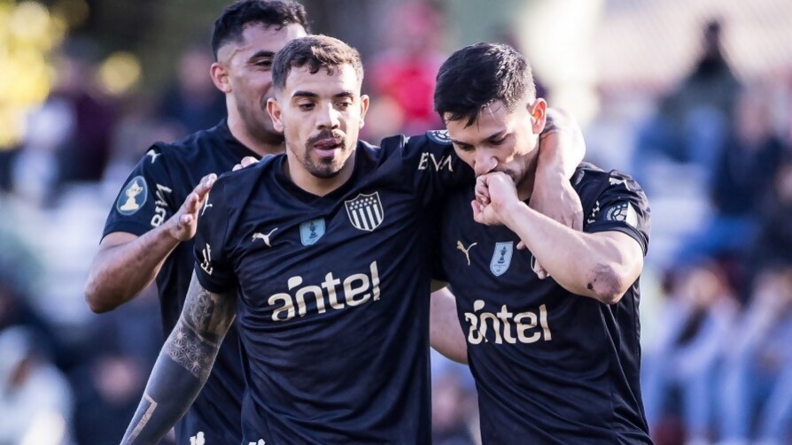 River Plate 1 - 3 Peñarol - Replay - 13a0 | DelSol 99.5 FM