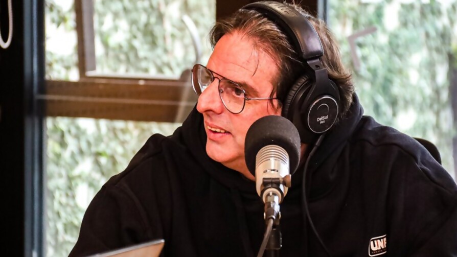 El beso de Neptuno - La Charla - La Mesa de los Galanes | DelSol 99.5 FM