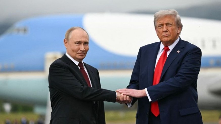 Trump y Putin en Alaska: ¿negocios a cambio de paz? - Arranque - Facil Desviarse | DelSol 99.5 FM