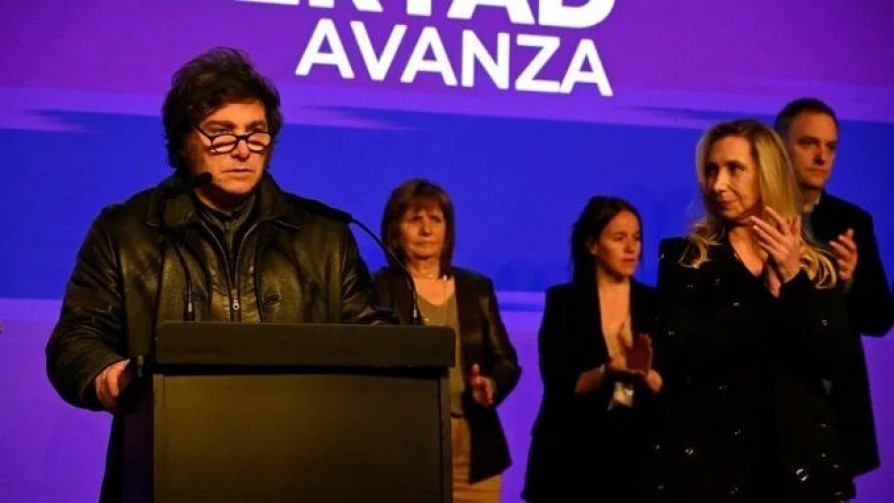 Paliza electoral a Milei. ¿El león está herido de muerte? - Audios - Facil Desviarse | DelSol 99.5 FM