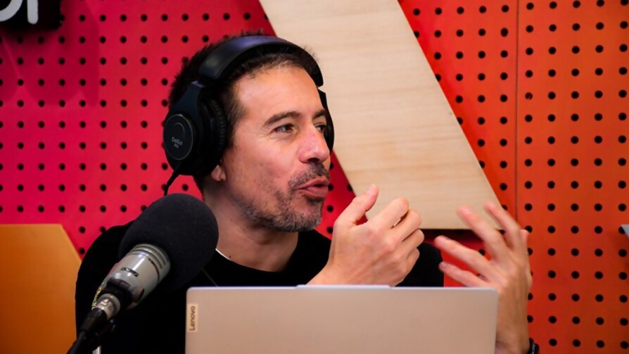 ¿Por qué las parejas se enojan ante un sueño de infidelidad? - Sobremesa - La Mesa de los Galanes | DelSol 99.5 FM