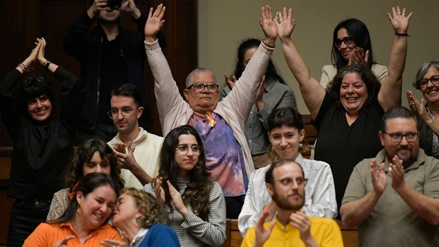 Epítome batllista: la ley de eutansia salió con las patas para adelante, justo antes de la reunión de Orsi con el papa - Columna de Darwin - No Toquen Nada | DelSol 99.5 FM