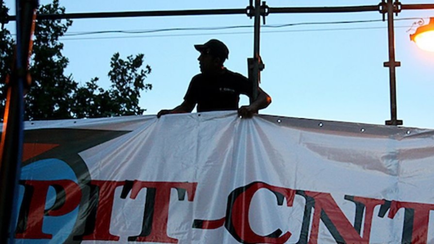 “El paro se da por el escaso avance en las mesas de negociación colectiva” - Entrevistas - Doble Click | DelSol 99.5 FM