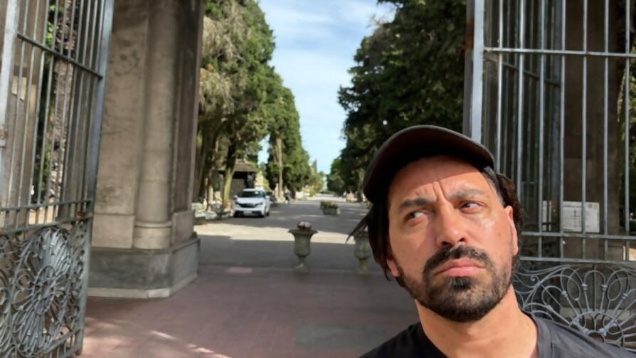 Walde en la tumba de los cracks  - ¿Dónde está Walde? - La Mesa de los Galanes | DelSol 99.5 FM