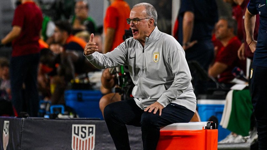 Miércoles de autocrítica: derrota MAGA (Make America Goal Again) de Bielsa y el tour de Delgado - Columna de Darwin - No Toquen Nada | DelSol 99.5 FM