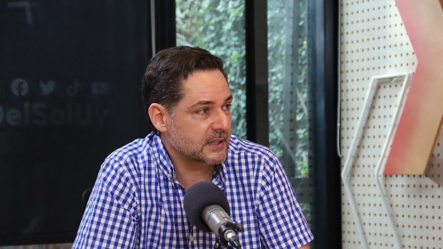 Rojido: “cerrar bocas no pone en jaque el mercado de las drogas” - Entrevista central - Facil Desviarse | DelSol 99.5 FM