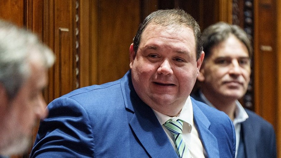 “No descartamos un plebiscito para que la gente defina el ingreso a las intendencias” - Entrevistas - Doble Click | DelSol 99.5 FM