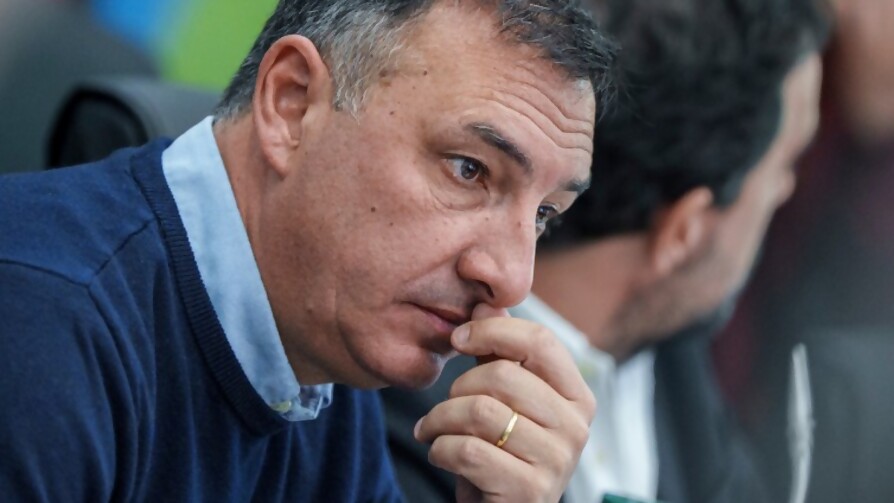 Ediles del FA votaron fideicomiso de Albisu y piden su expulsión del partido - Arranque - Facil Desviarse | DelSol 99.5 FM