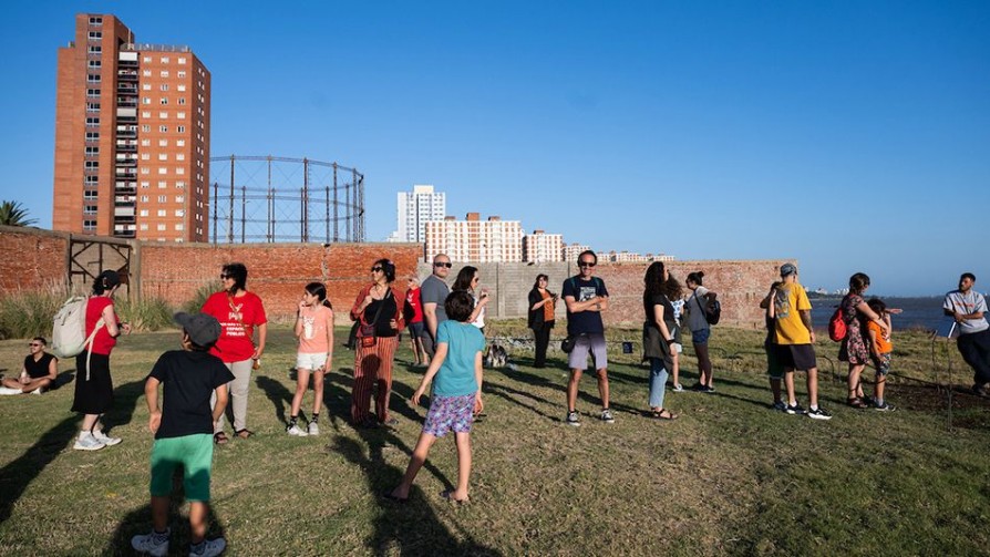 Resignificame esta: la Polisílabo Banda recuperó el Parque Mauá y su ecosistema costero para todos y todas - Columna de Darwin - No Toquen Nada | DelSol 99.5 FM