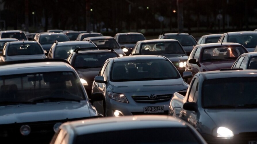 “La patente se fija por el valor del vehículo que está en dólares pero yo pondría UI que no es fluctuante” - Entrevistas - Doble Click | DelSol 99.5 FM