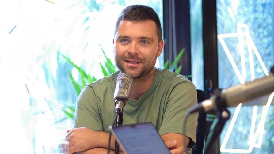 Papas fritas dos veces y cerveza fuerte - Gustavo Laborde - No Toquen Nada | DelSol 99.5 FM