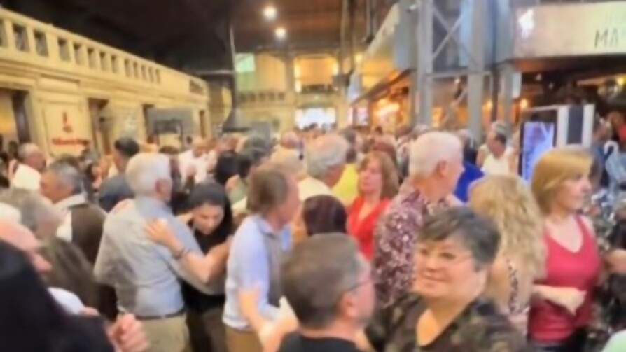 ¿A qué edad se puede ir al baile del MAM? - Sobremesa - La Mesa de los Galanes | DelSol 99.5 FM