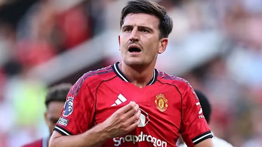 Ingleses haciendo cosas de ingleses - Informes - 13a0 | DelSol 99.5 FM