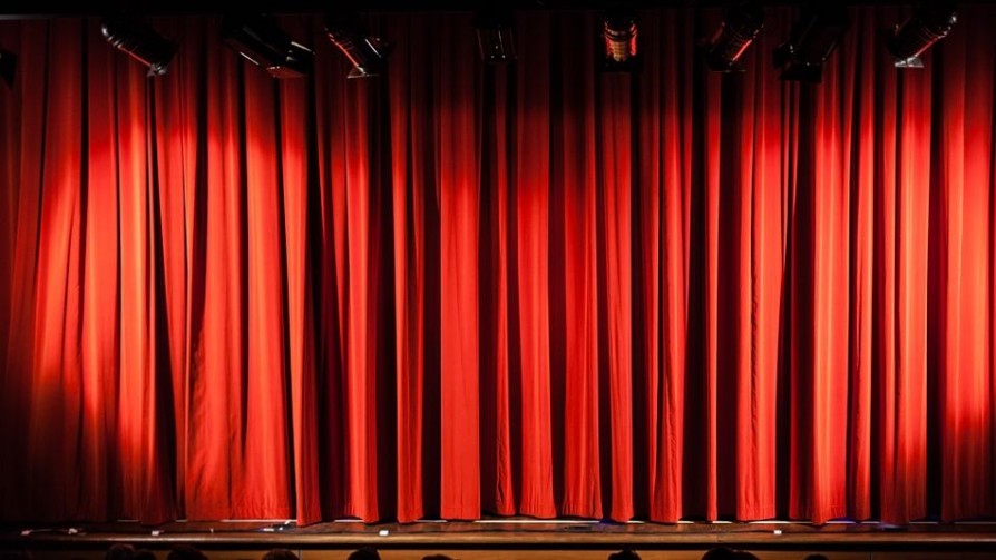 Dilemas sobre el escenario - Teatro y Escenarios  - Quién te Dice | DelSol 99.5 FM