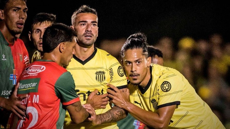 ❝Peñarol ganó de punta a punta y sigue líder❞ - Comentarios - 13a0 | DelSol 99.5 FM