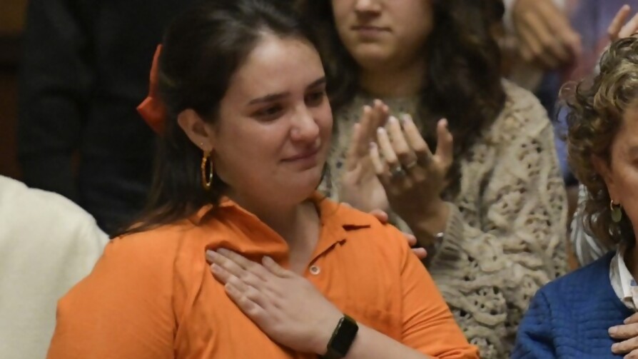 “No habrá hordas de pacientes solicitando la eutanasia”  - Entrevistas - Doble Click | DelSol 99.5 FM